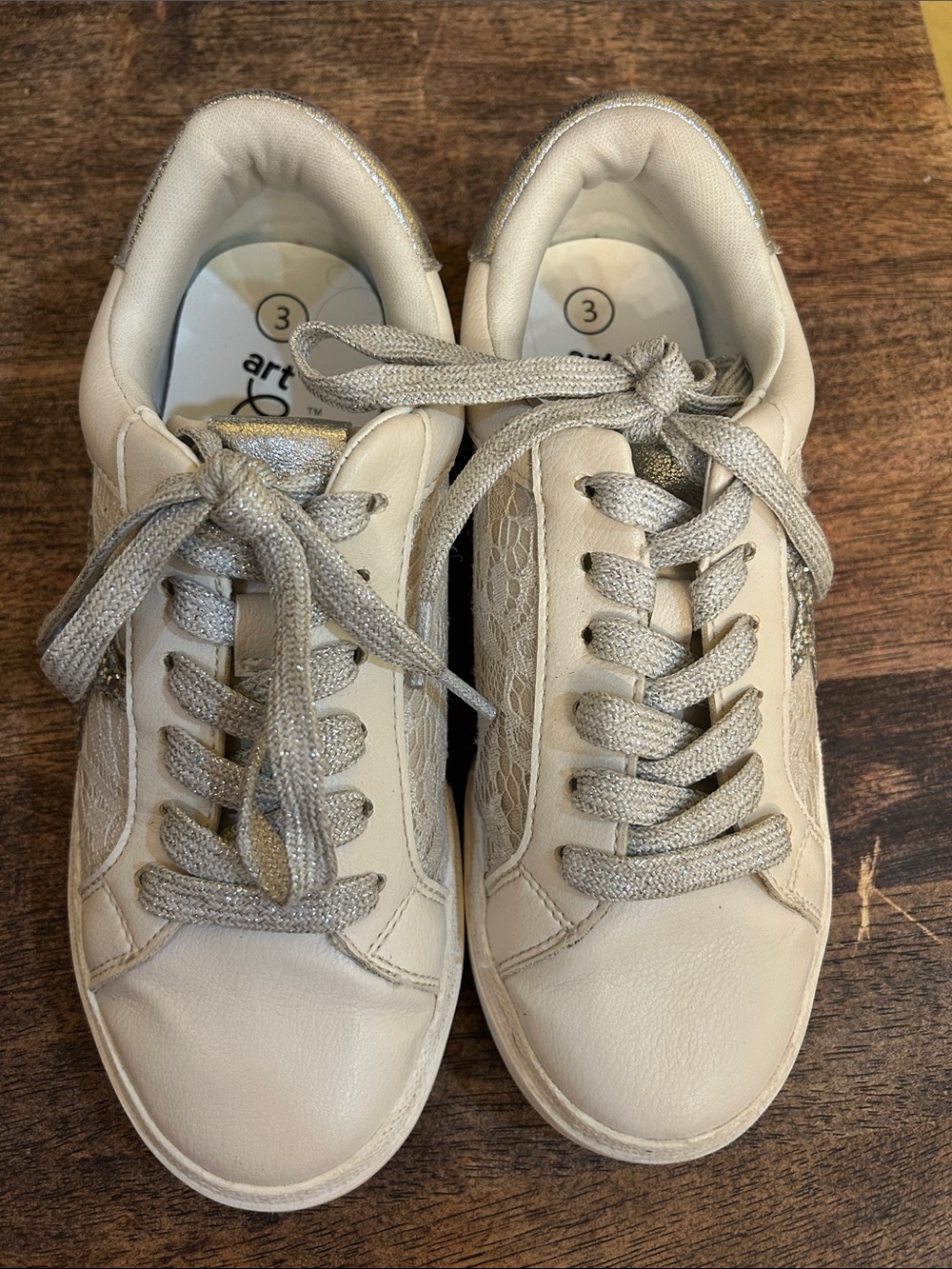 art class Cream and Silver Kids Sneakers